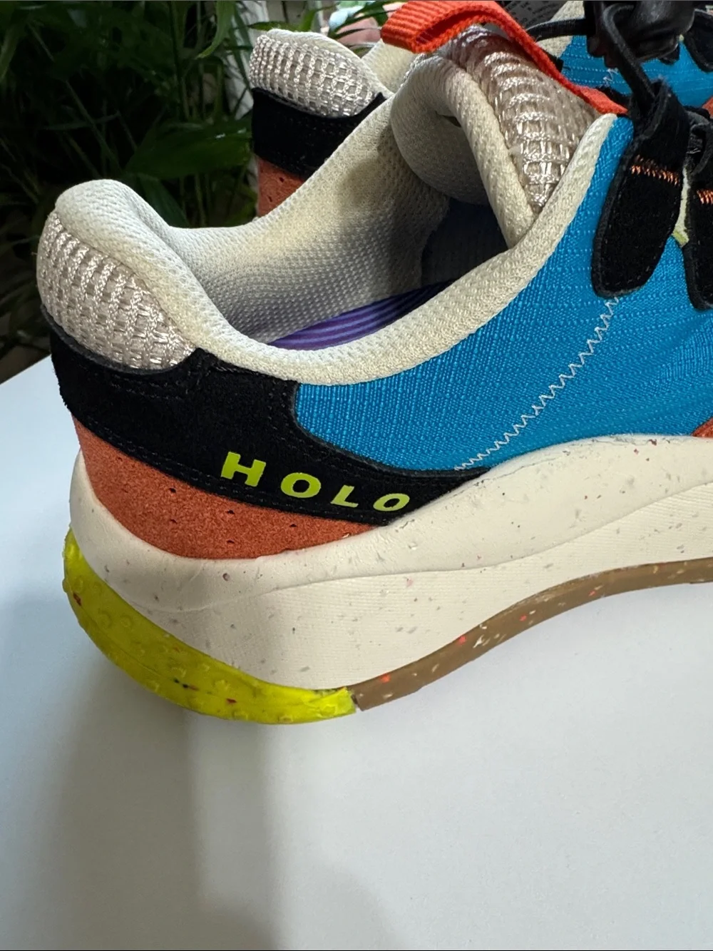 Multicolor Athletic Sneakers with Toggle Lacing Dr scholls Insoles Size 8